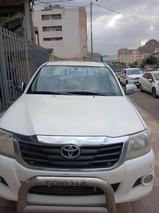 هايلوكس سنجل 2013