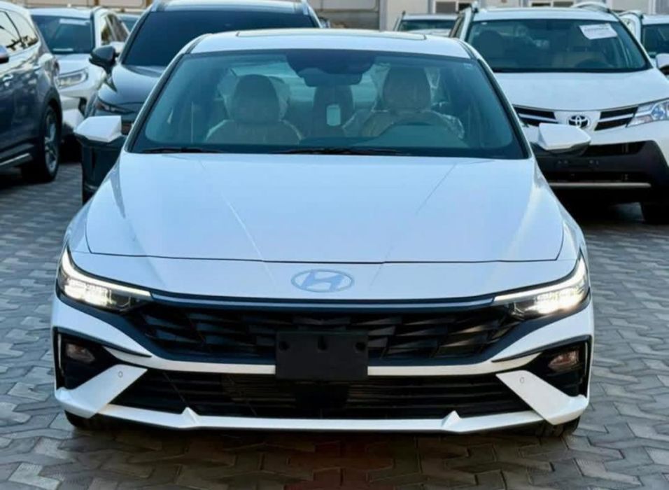 Elantra 2024