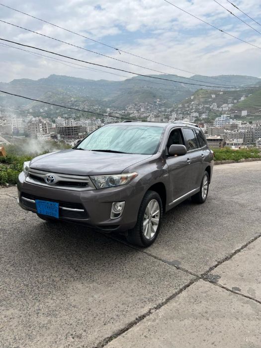 toyota. helender.  hebrd