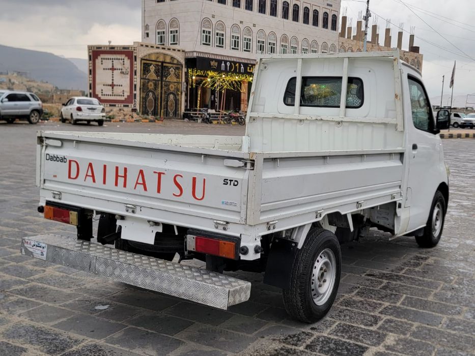 دباب