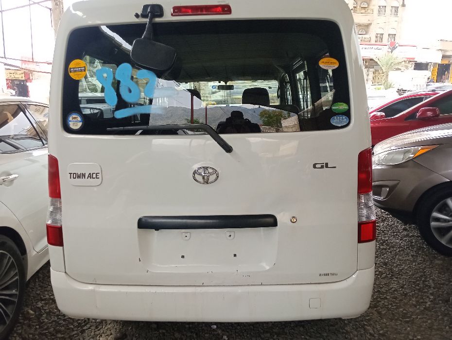 باص تونسي