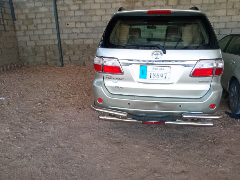 فورنشر سنجل