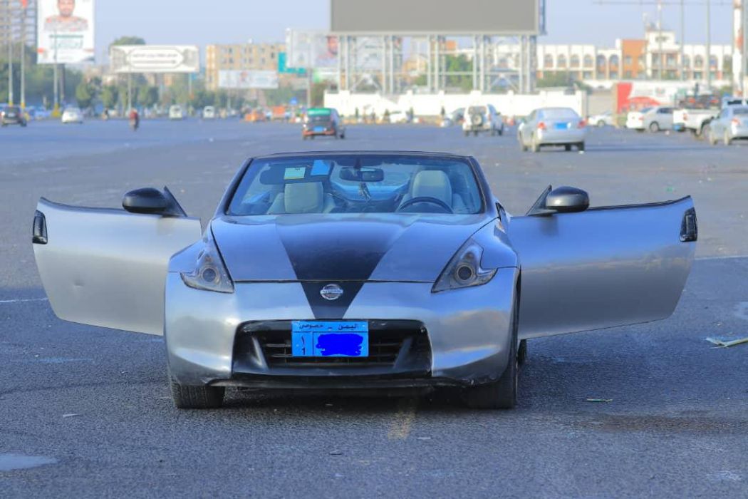 نيسان 2010