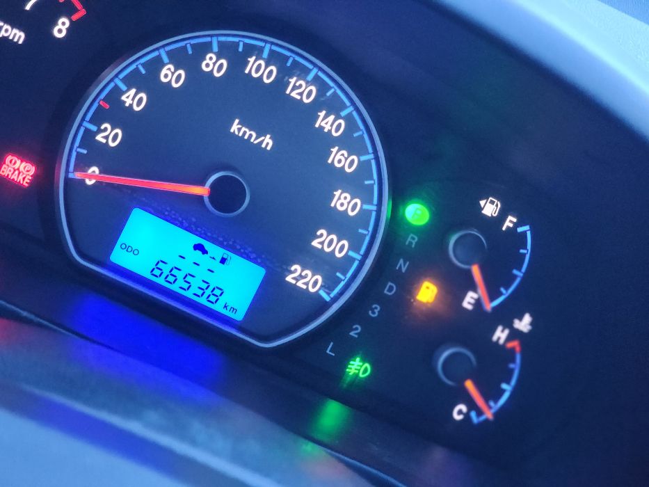 🚘 للبيع هيونداي إلنترا موديل2008_فل كامل_وارررررد كوري_لون أحمر❤️
 السعر: 4,000 دولار