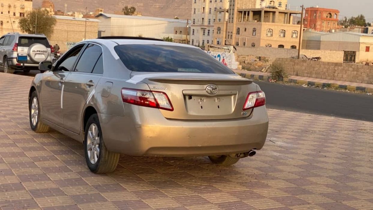 كامري هايبرد