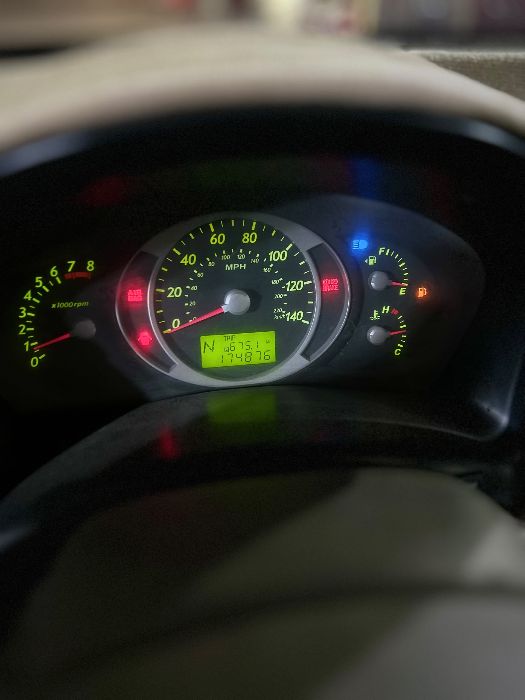 🚘 للبيع هيونداي توسان موديل 2007_أمريكي_لون تفاحي 💚
السعر: 3,700 دولار
