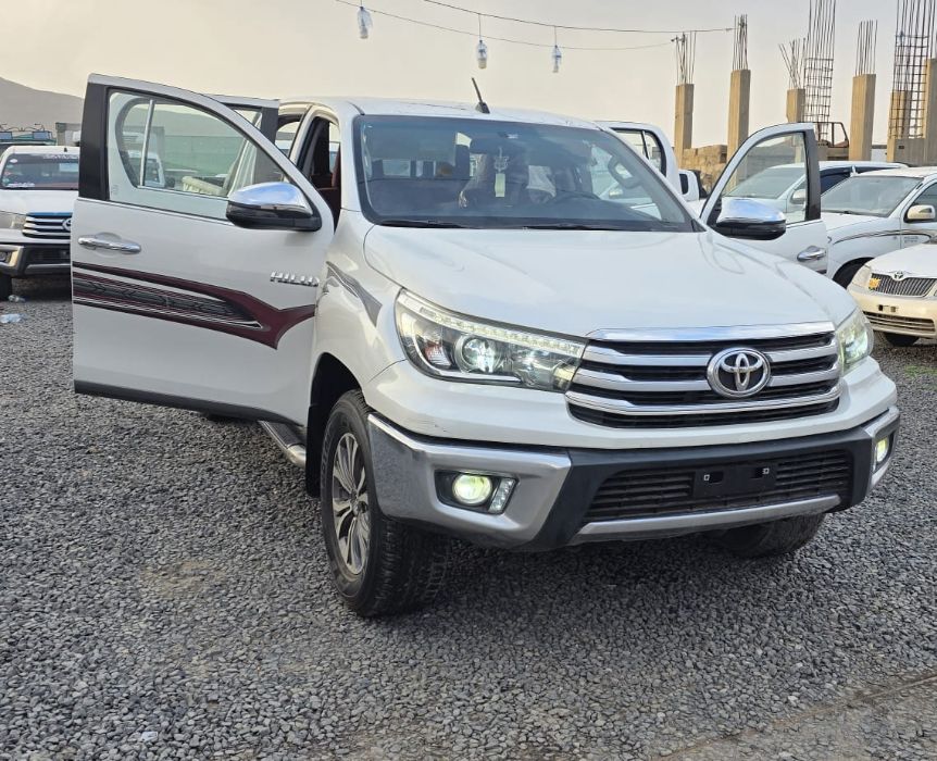 🚗 للبيع: تويوتا هيلوكس 2018 دبل (سعودي رقم 1) 🚗

الموديل: 2018

المواصفات: سعودي - رقم 1 (أعلى فئة)
