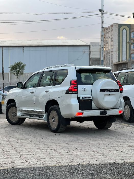برادو لندكروزر