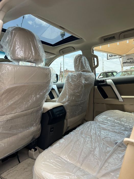 برادو 2022. برنزي
