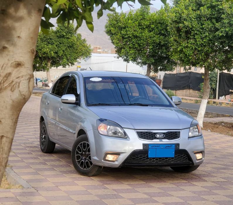 🚘 للبيع كيا برايد_موديل 2011_ واررد كوري_Lx_نظام الإيكو_ لون فضي 🩶
 السعر: 4,000 دولار