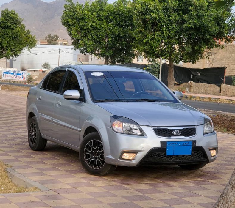 🚘 للبيع كيا برايد_موديل 2011_ واررد كوري_Lx_نظام الإيكو_ لون فضي 🩶
 السعر: 4,000 دولار