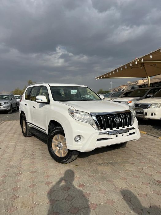 برادو ابيض بدون فتحه