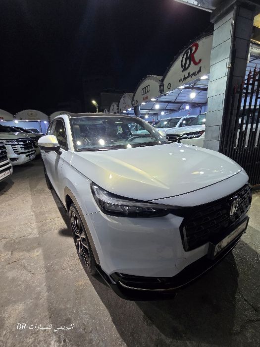 *هوندا HR-V*