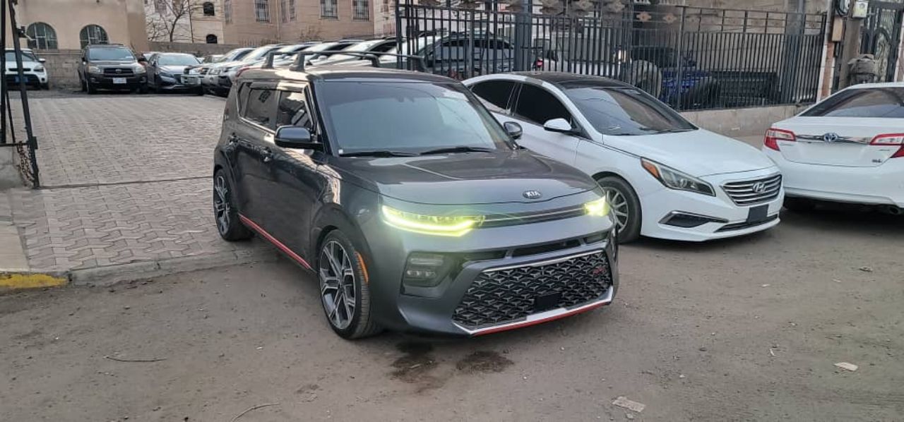 كيا"سول" موديل:2020 وارد امريكي بصمه فتحه فل كااامل رقم واااحد"مجمرك مرتين