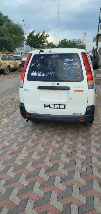 باص زلومه 2004