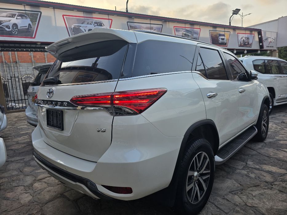 فورشنر V6VxR