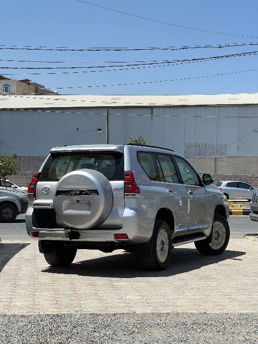 برادو. سلفر