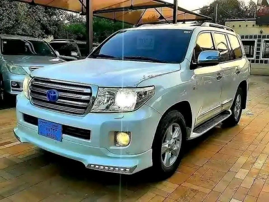 لاندكروزر
