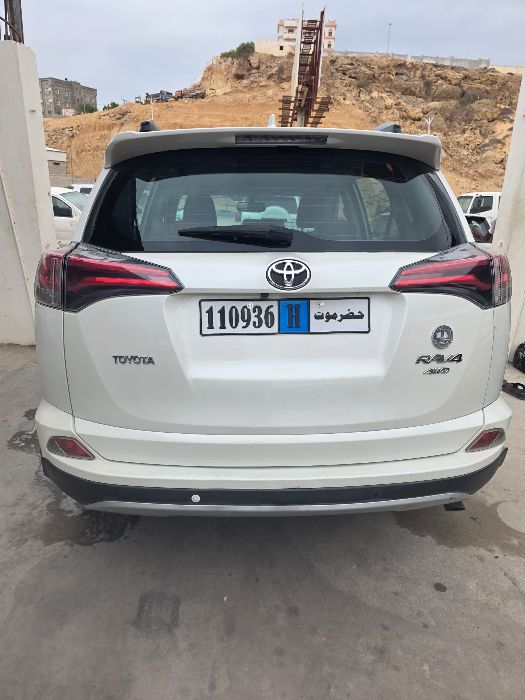 تويوتا رافور