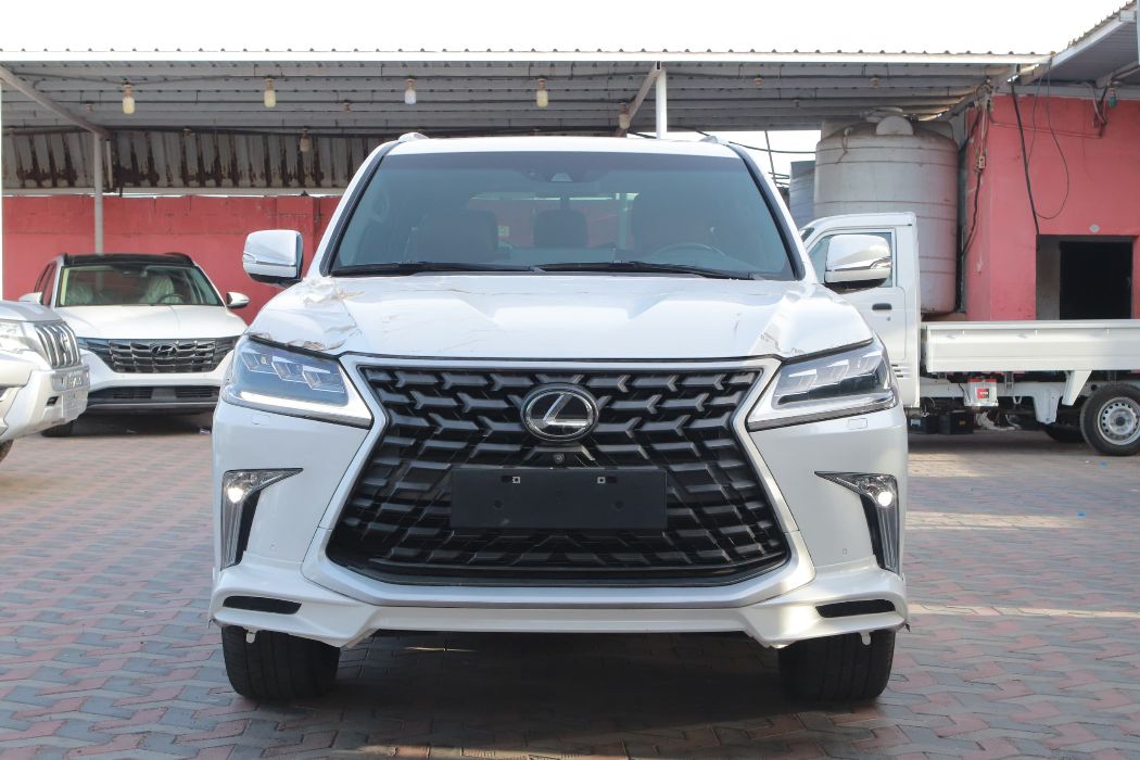 لكزيز LX 570