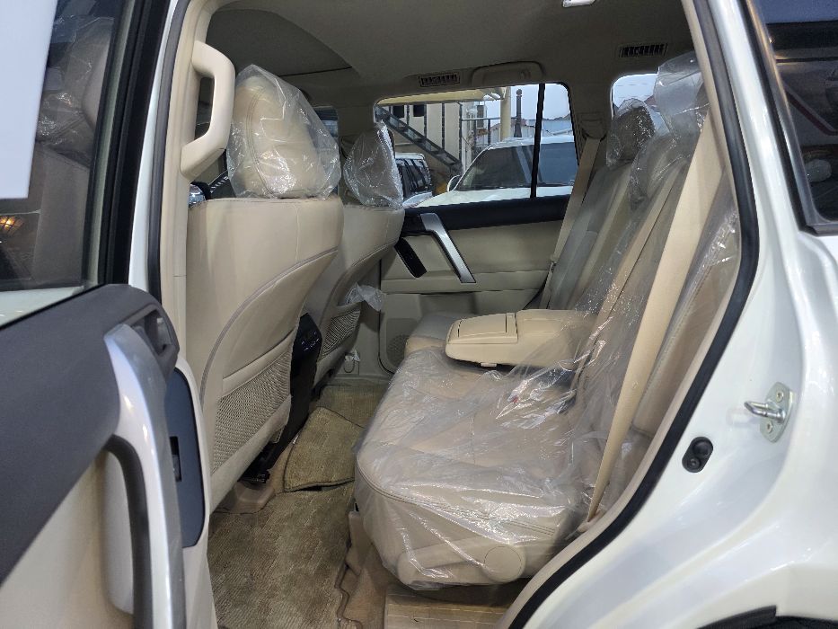 برادو لاند كروزر VXR2022