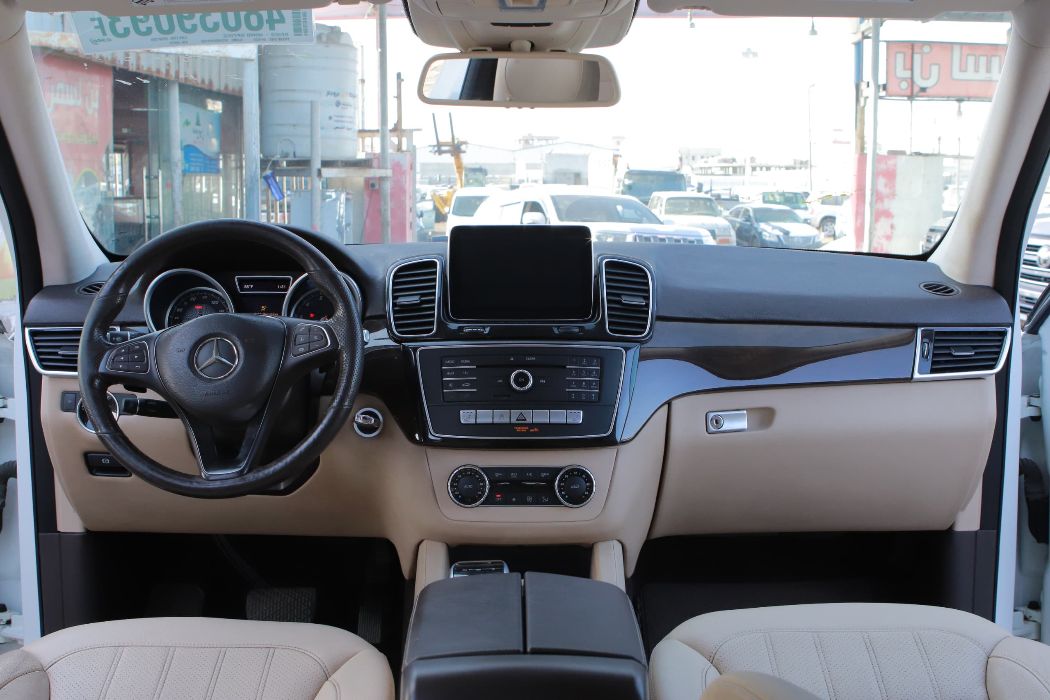 مرسيدس 6LE350