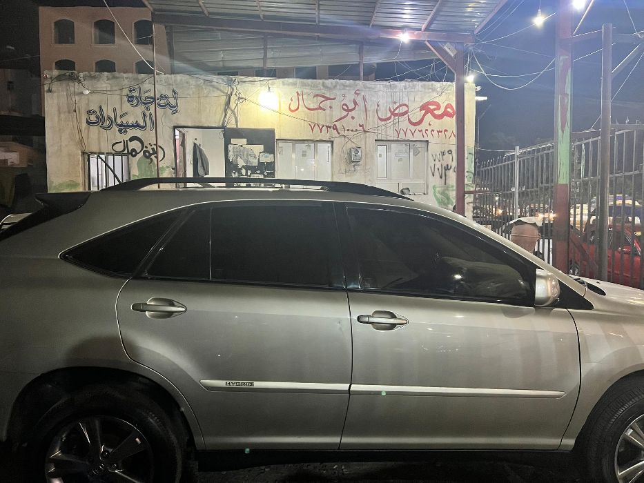 لكزس RX 2010