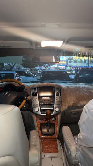 لكزس RX 2010