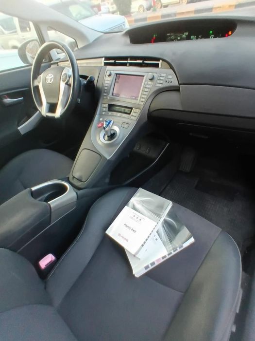 TOYOTA PRIUS 2013