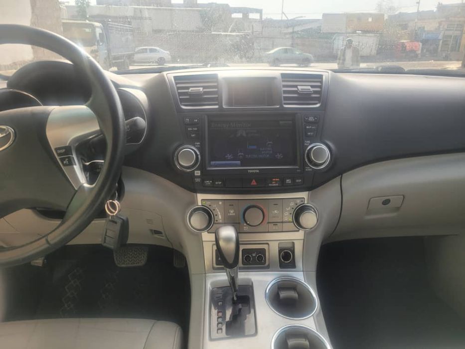هايلندر 2011