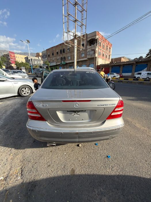 مرسيدس ارنب 2006